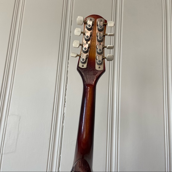 Vintage Russian Mandolin - Picture 10 of 12